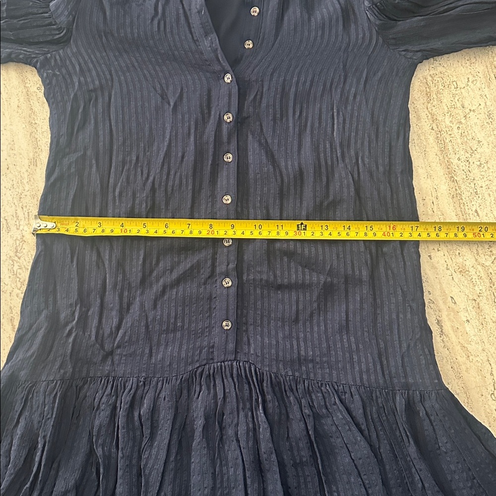 WITCHERY Stripe Pintuck Dress Navy Drop Shoulder, Waist Dress Button Front Sz 8 - Picture 13 of 15